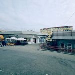 Până la reabilitarea Pieței Nord, locuitorii cartierului vor putea cumpăra fructe, legume și flori dintr-o&hellip;