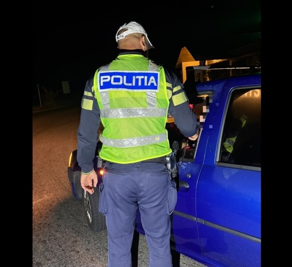 Tânăr de 19 ani, prins drogat la volan, în Vâlcea