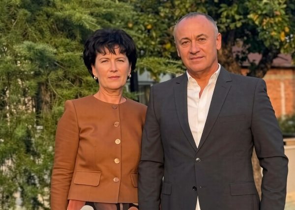 Deputatul Eugen Neață, prezent la ”Zilele Recoltei”, sărbătoarea roadelor, belșugului și a hărniciei în Râmnicu Vâlcea